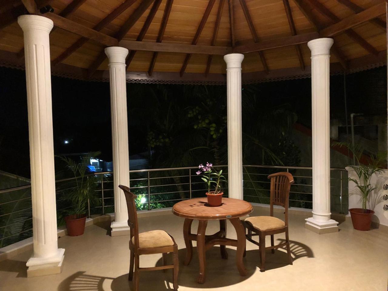 Helianto Social Villa Bentota Exteriér fotografie
