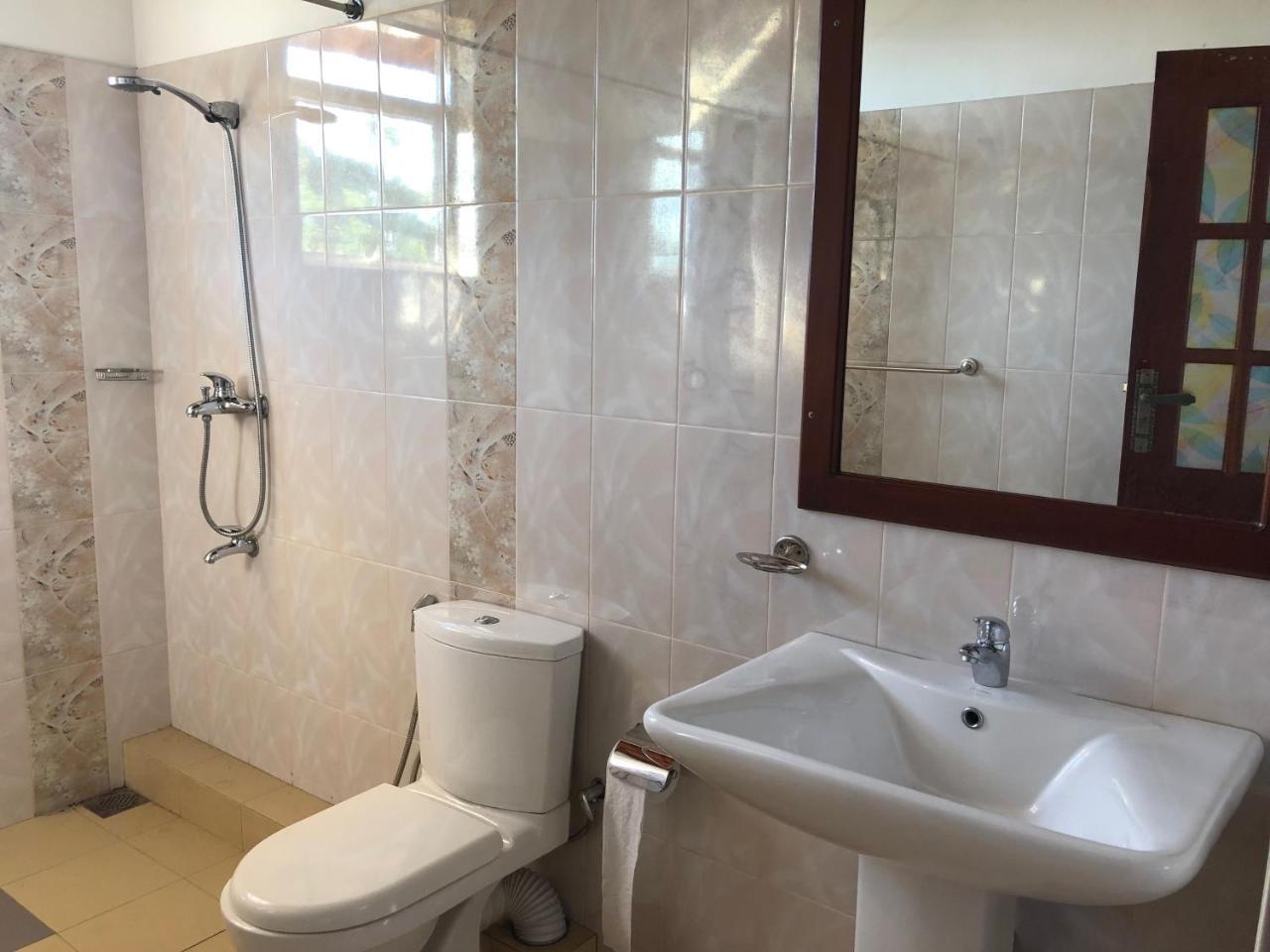 Helianto Social Villa Bentota Exteriér fotografie