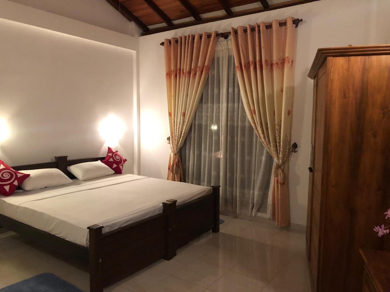 Helianto Social Villa Bentota Exteriér fotografie